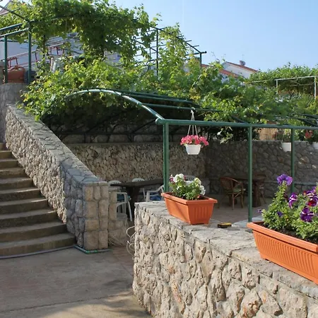 5458b Apartman *