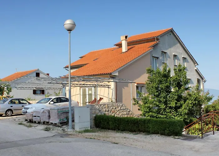 5458b Нивице