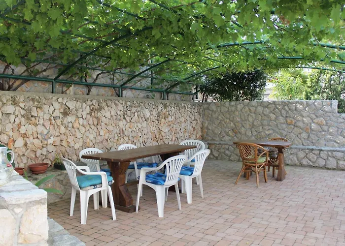 5458b Apartman Njivice